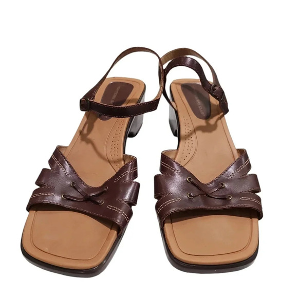 Montego Bay Club 8.5 Brown Tan Strappy Kitten Heel 90s Y2K Sandals Retro - Picture 3 of 7